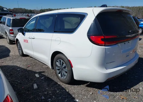 2024 Chrysler Pacifica Hybrid Select z USA, uszkodzony, nr VIN 2C4RC1S72RR164299